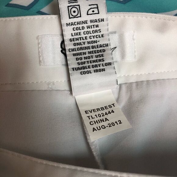 Greg Norman Golf Skort - Picture 4 of 9